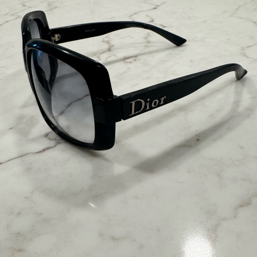 Dior VINTAGE Elegant Black Eyewear/Sunglasses
